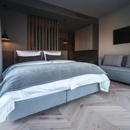Alpine Boutique Wollée 4*
