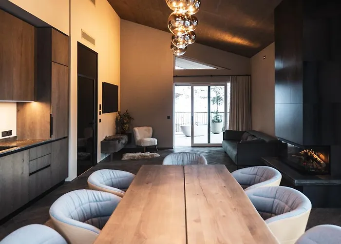 Alpine Boutique Wollee