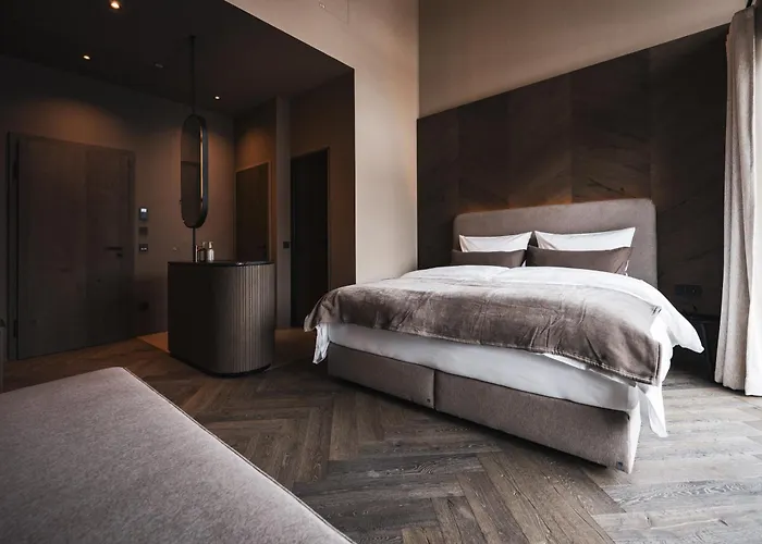 Alpine Boutique Wollee